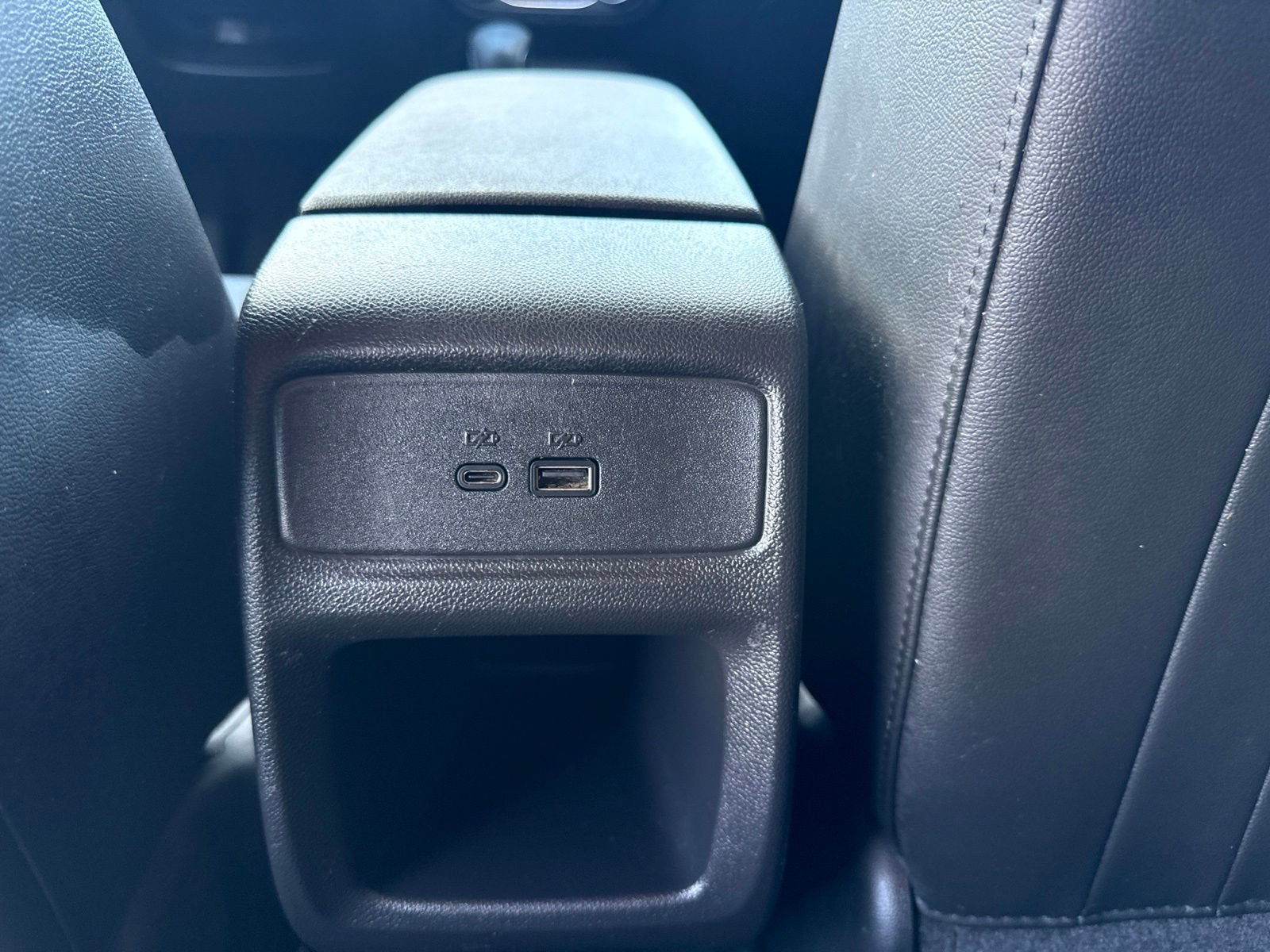 Used 2024 Chevrolet Trax LT w/ Driver Confidence Package FWD image 17