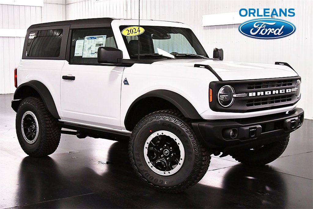 New 2024 Ford Bronco Black Diamond w/ Sasquatch Package