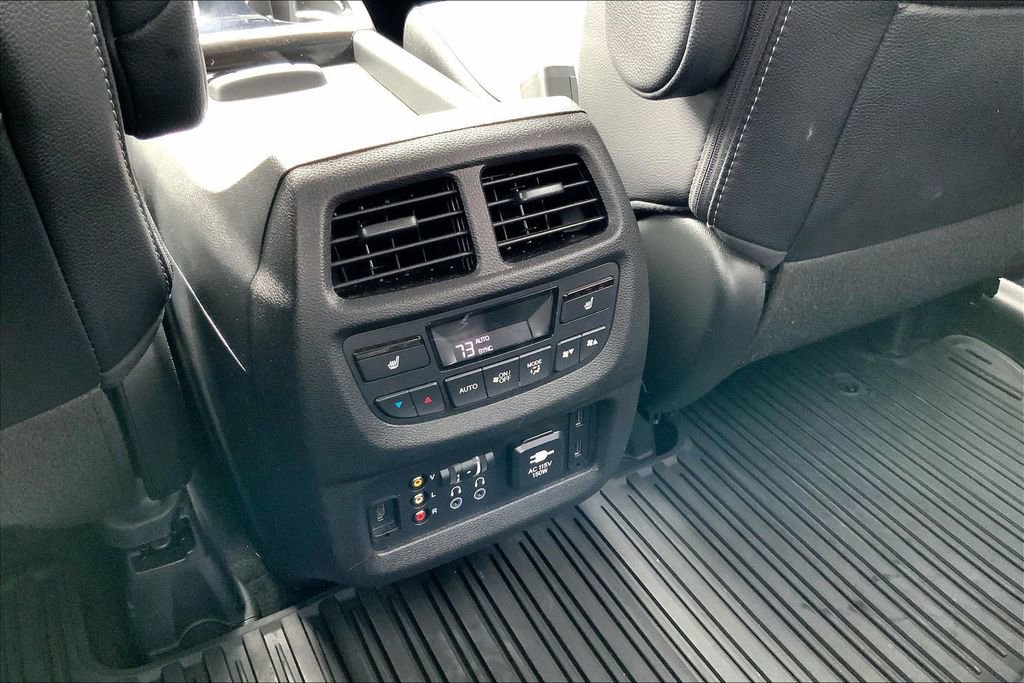 Used 2018 Honda Pilot Elite image 33