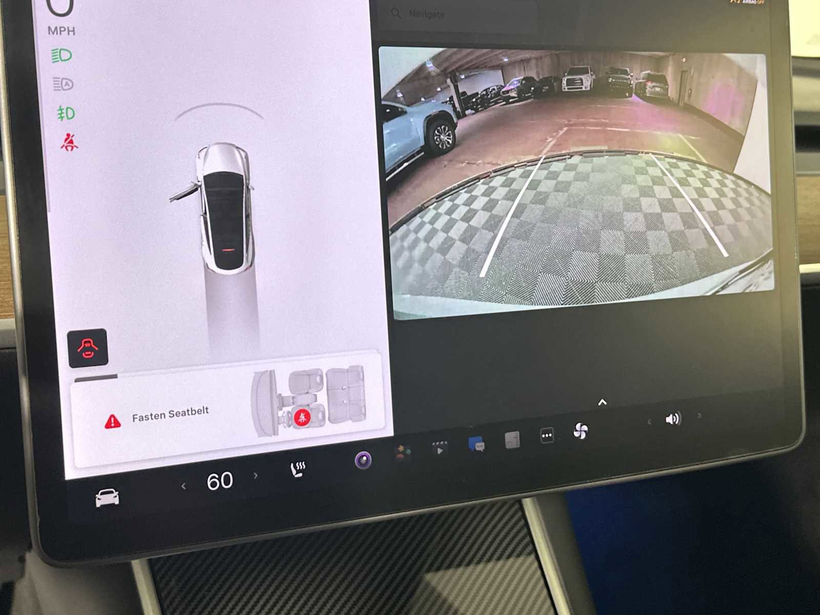 Used 2021 Tesla Model Y Long Range AWD/4WD image 28