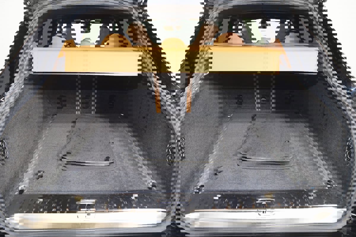 Used 2023 Aston Martin DBX 707 image 85