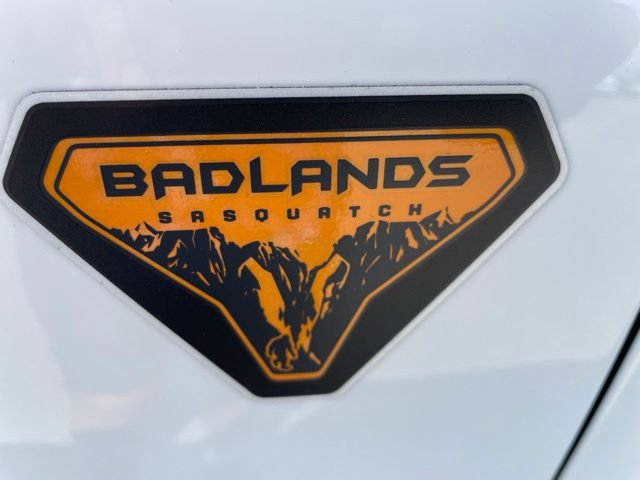 New 2026 Ford Bronco Badlands w/ Sasquatch Package AWD/4WD image 6
