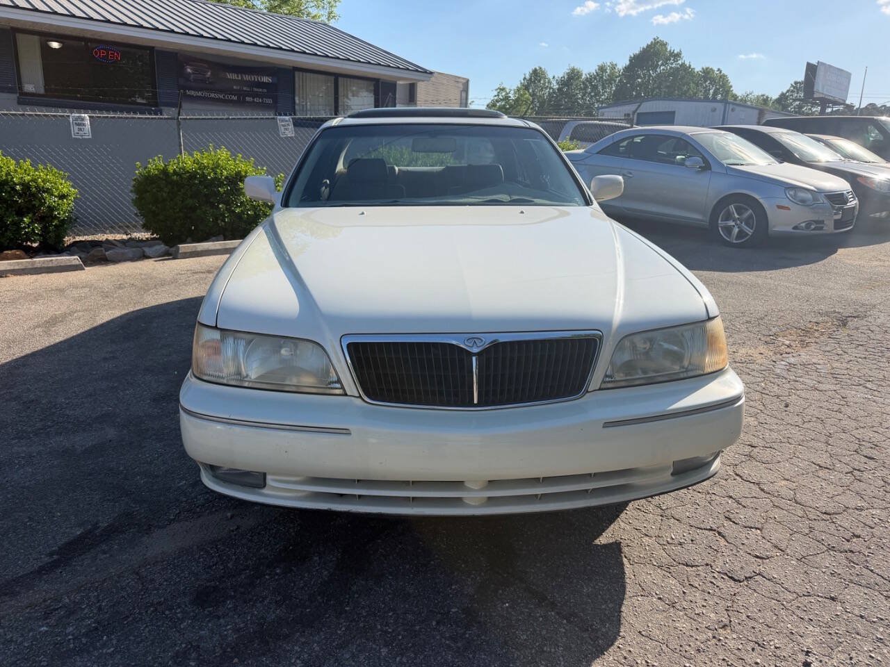 Used 1998 INFINITI Q45 Touring RWD image 2