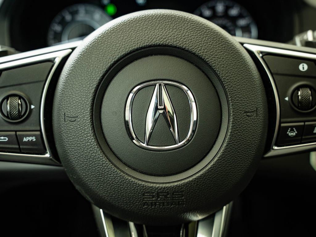 Certified 2025 Acura RDX w/ Technology Package image 30