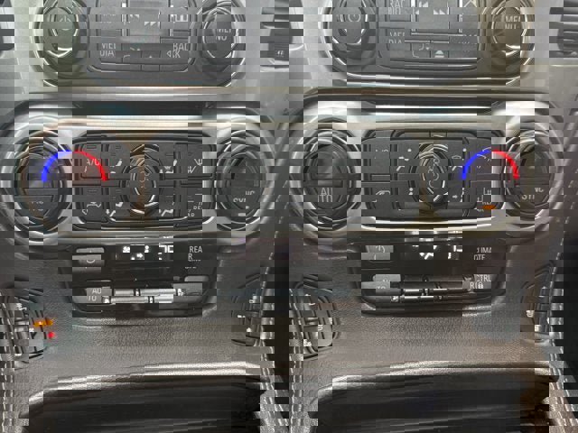 Used 2019 Chevrolet Tahoe Premier image 31