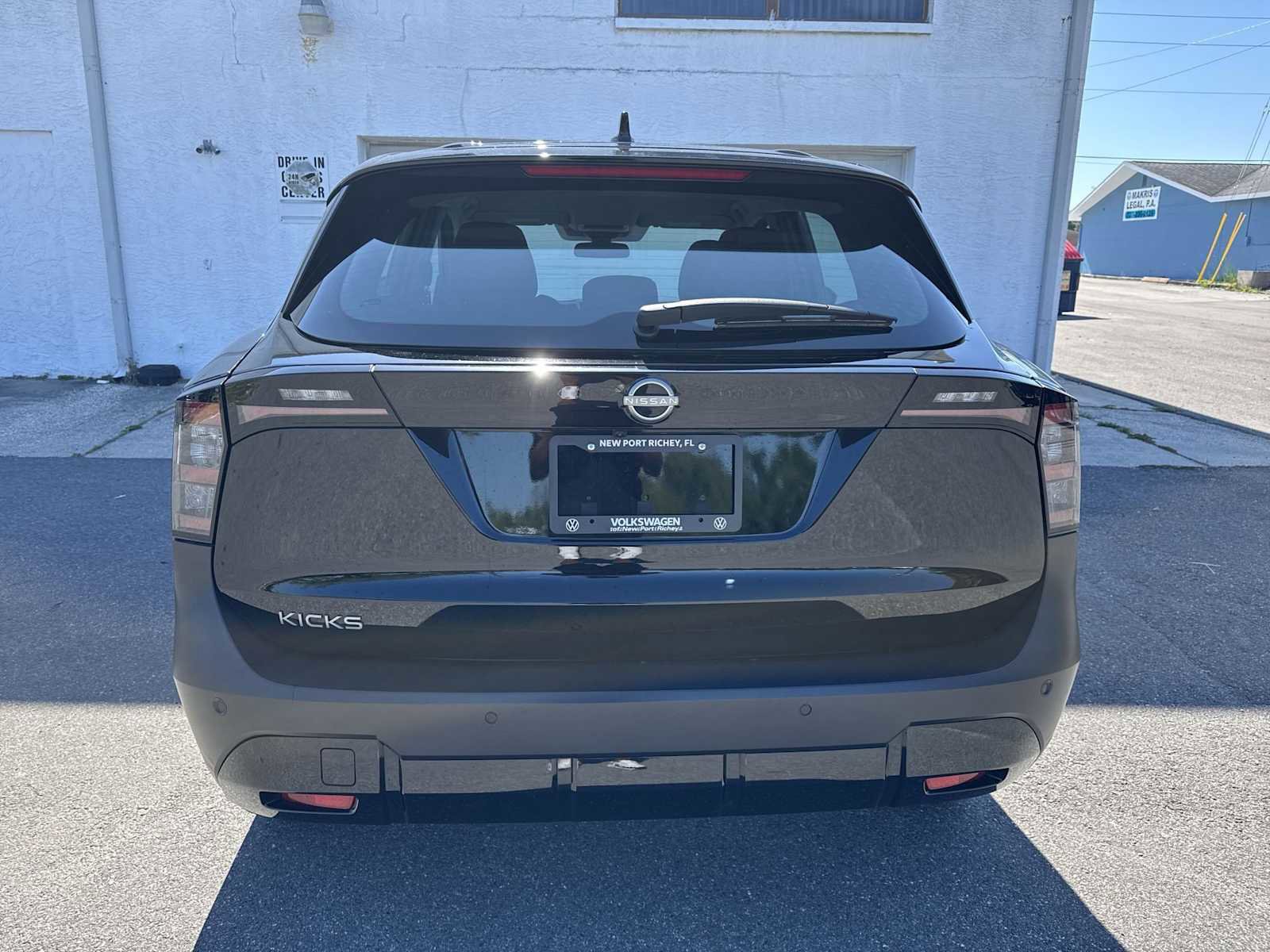 Used 2025 Nissan Kicks S image 5