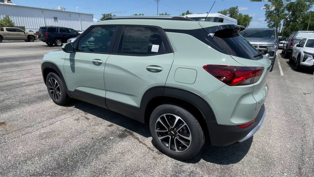 New 2026 Chevrolet TrailBlazer LT w/ Convenience Package FWD image 8