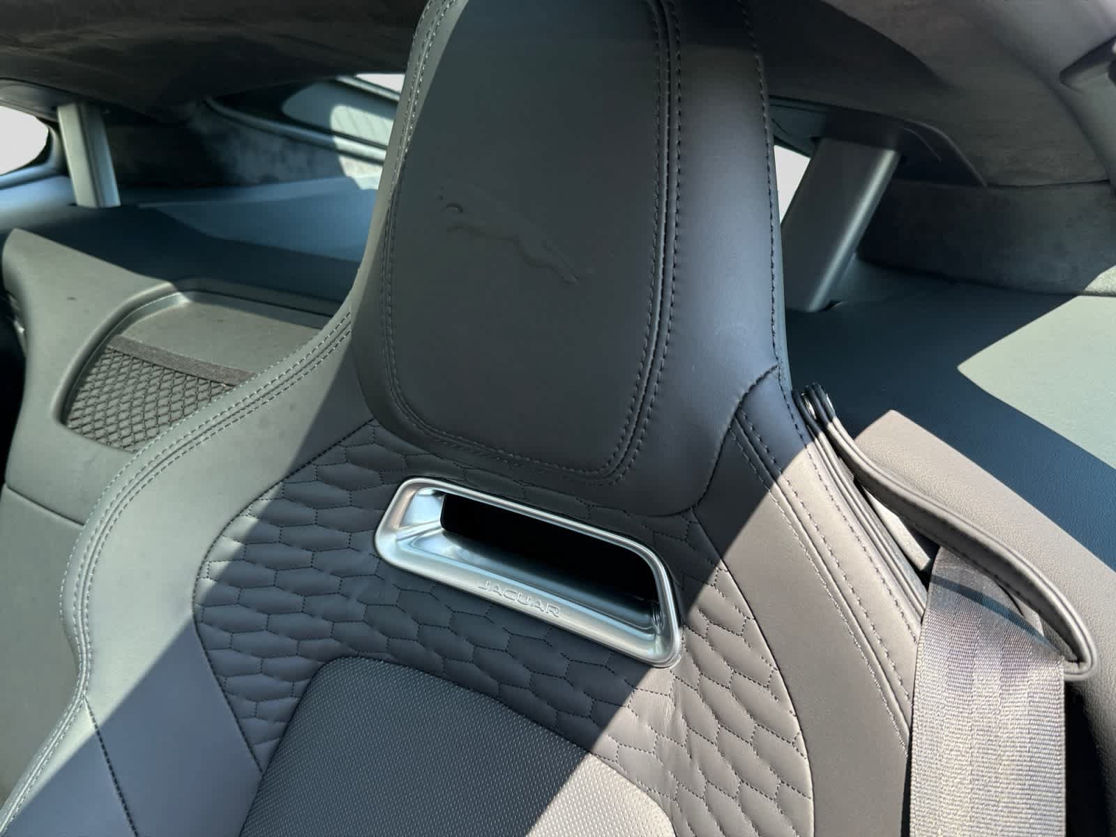 Certified 2024 Jaguar F-TYPE Coupe AWD image 18