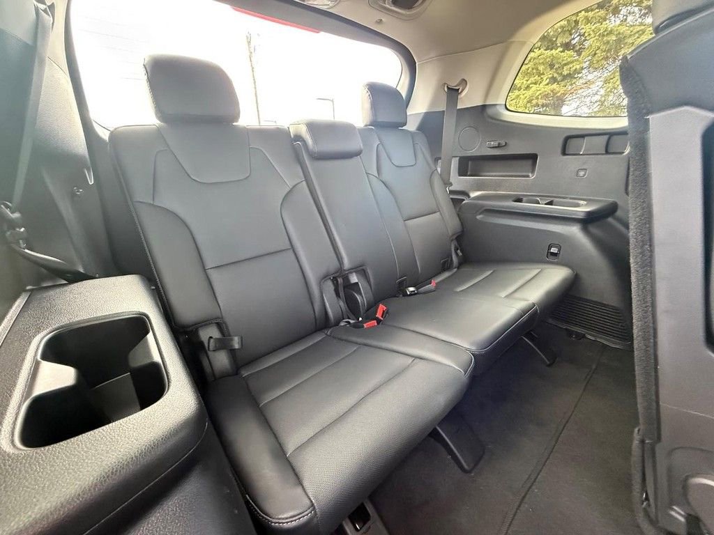 Used 2025 Kia Telluride EX AWD/4WD image 11