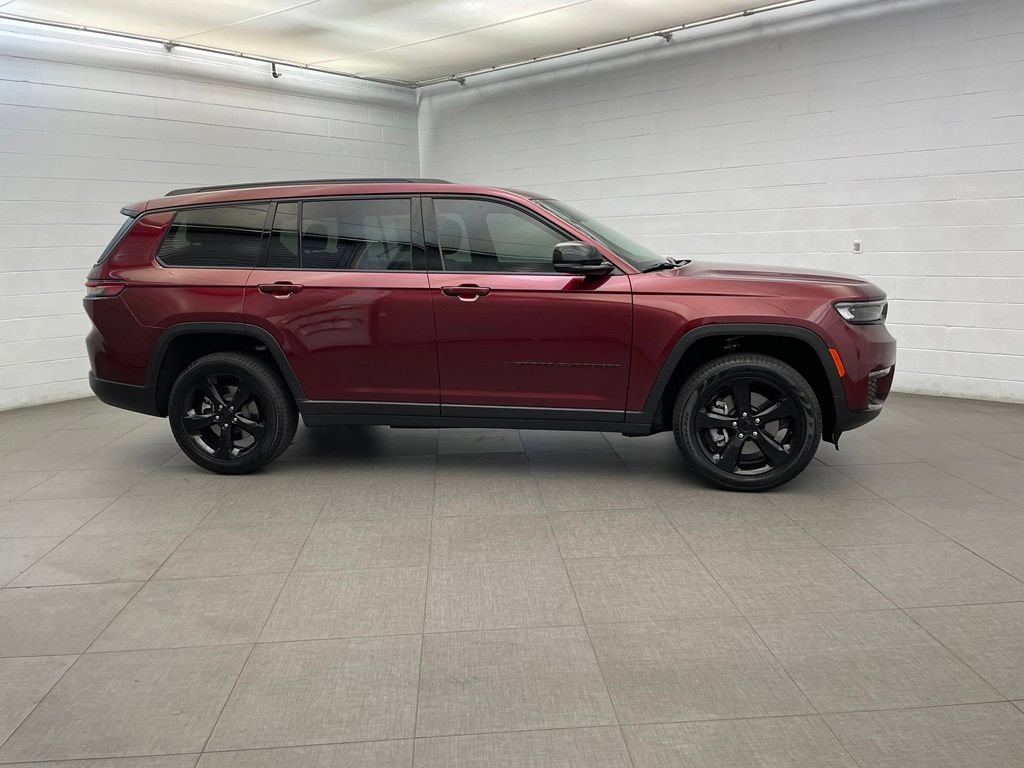 New 2025 Jeep Grand Cherokee L Limited w/ Black Appearance Package RWD image 2