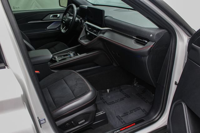 Used 2025 Ford Explorer ST AWD/4WD image 15