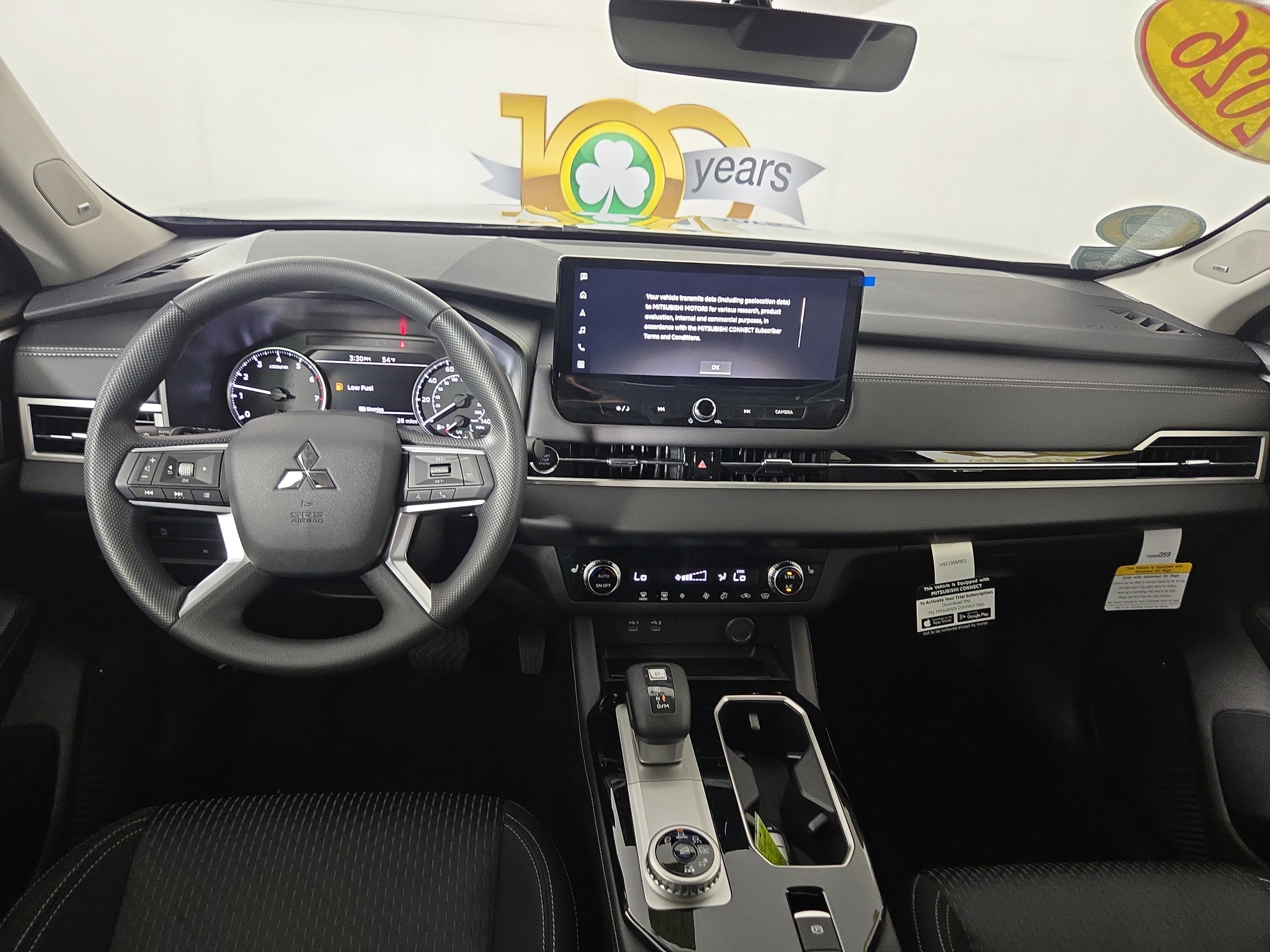 New 2026 Mitsubishi Outlander ES image 12