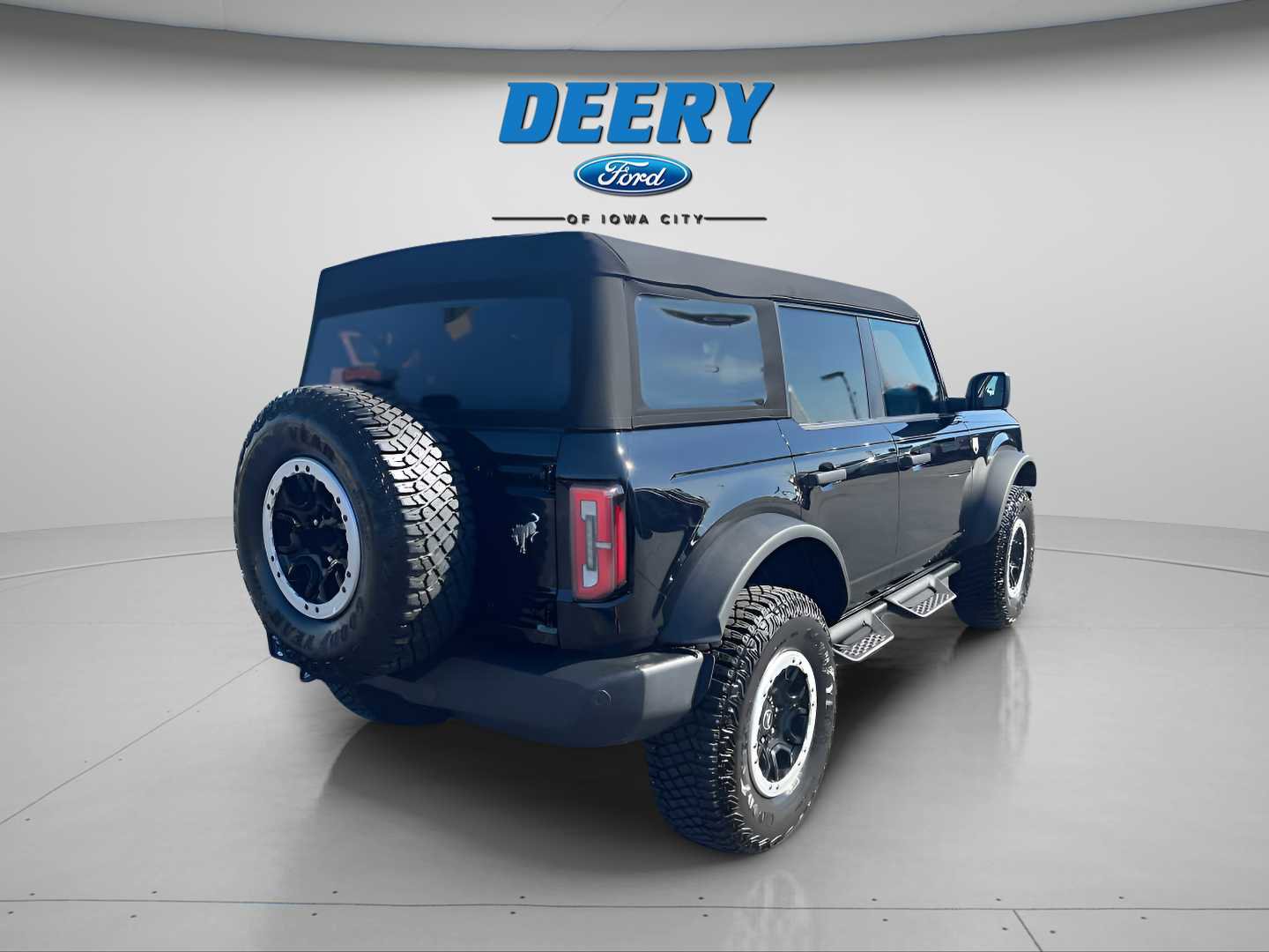 Used 2023 Ford Bronco Big Bend w/ Sasquatch Package image 8