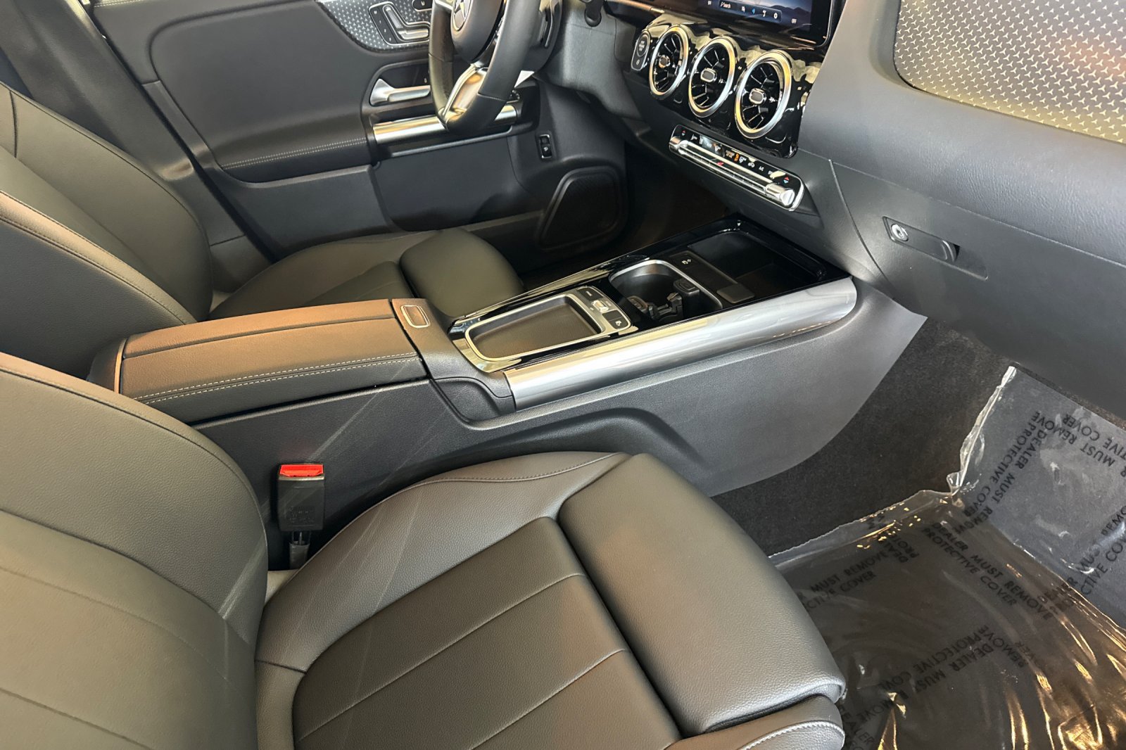 Used 2026 Mercedes-Benz GLA 250 4MATIC image 19