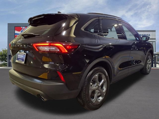 Certified 2025 Ford Escape ST-Line image 25