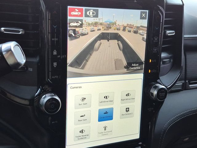 Used 2022 RAM 3500 Limited AWD/4WD image 32