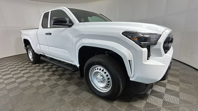 Used 2024 Toyota Tacoma SR w/ Towing Package RWD video 2