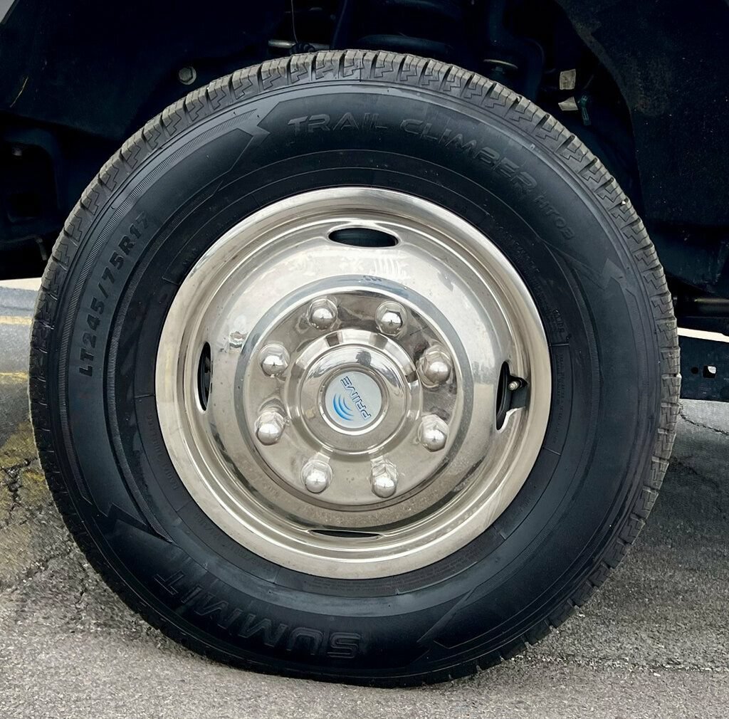 Used 2023 Ford F350 XLT AWD/4WD image 23