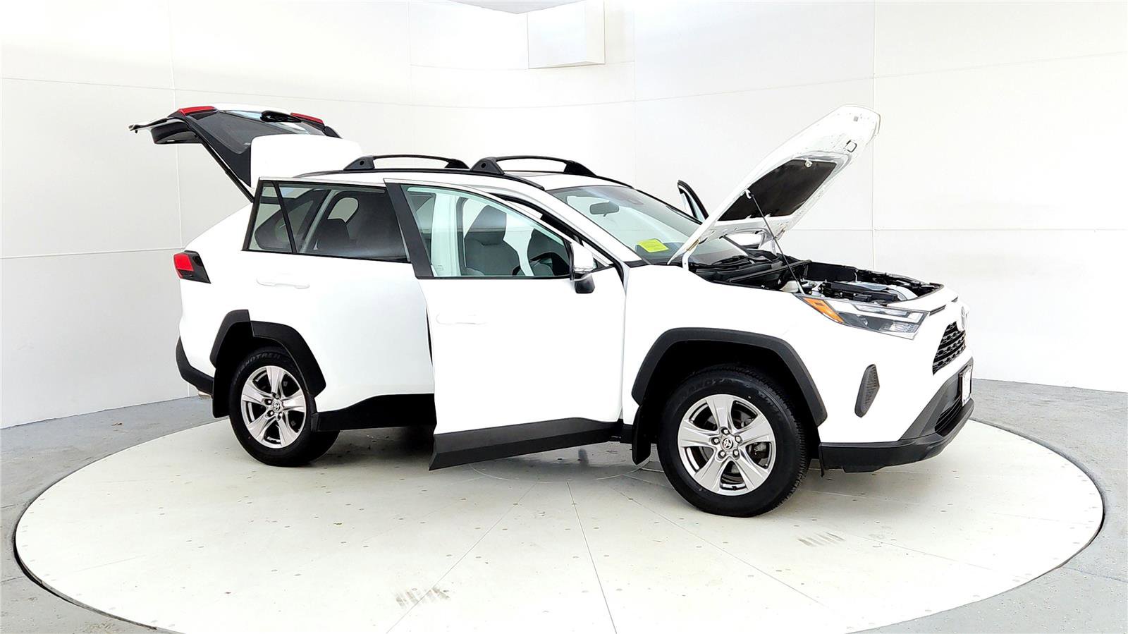 Certified 2023 Toyota RAV4 XLE w/ Convenience Package AWD/4WD image 12