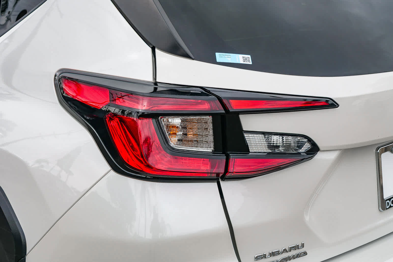 Certified 2025 Subaru Crosstrek 2.5i Limited w/ Crosstrek Mirror Package image 7