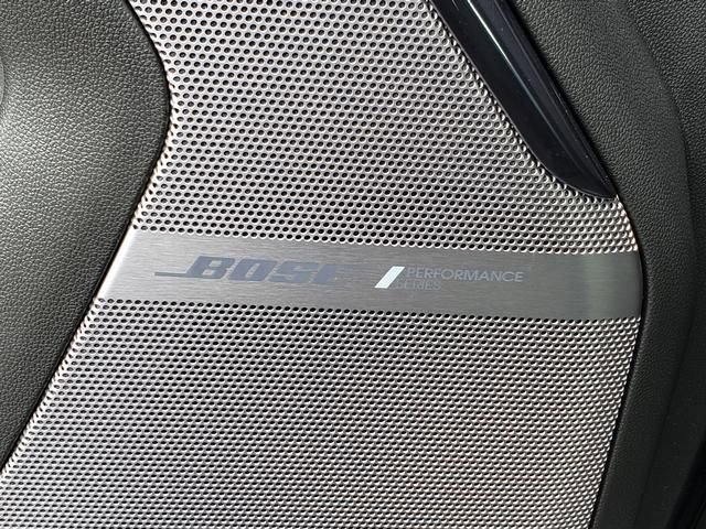 New 2026 GMC Yukon AT4 Ultimate w/ LPO, Floor Liner Package AWD/4WD image 16