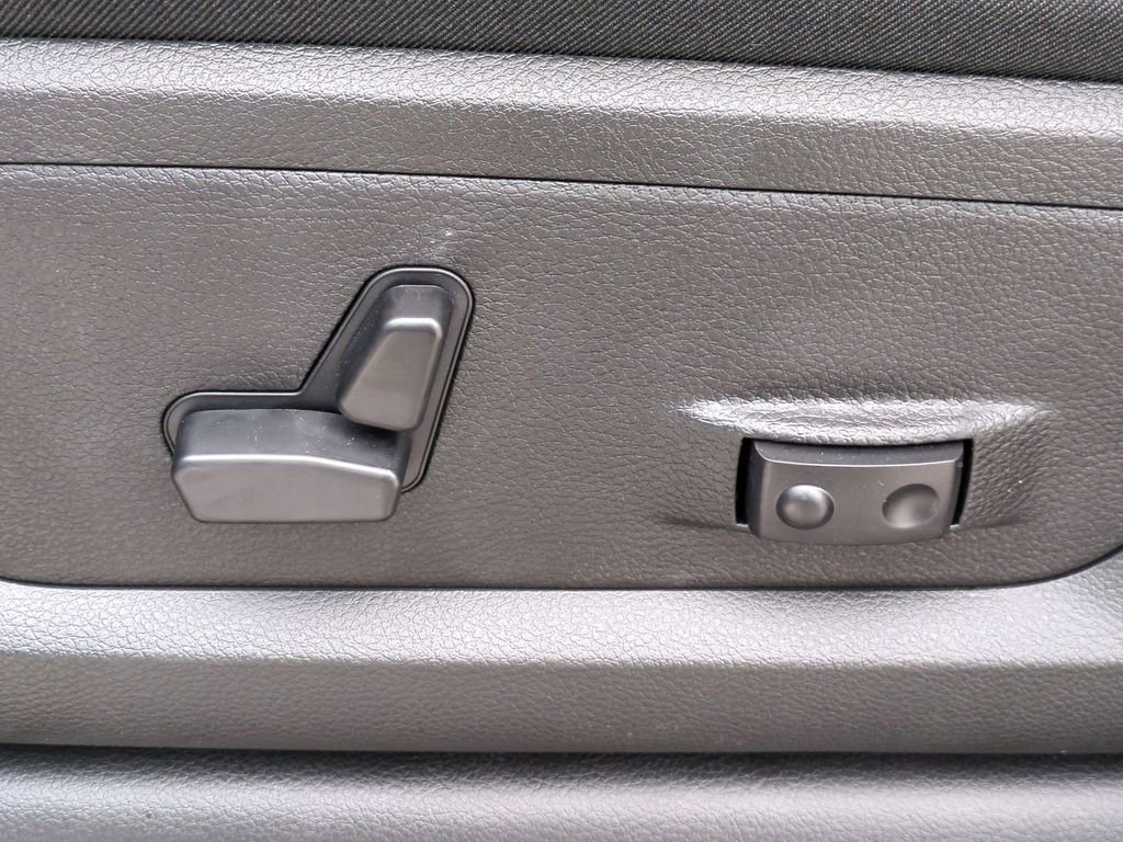 New 2025 RAM 2500 Laramie image 20