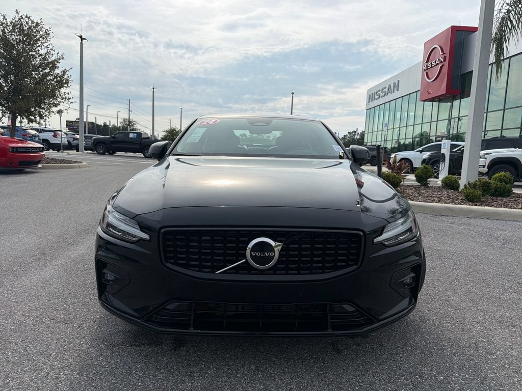 Used 2024 Volvo S60 B5 Core FWD image 2