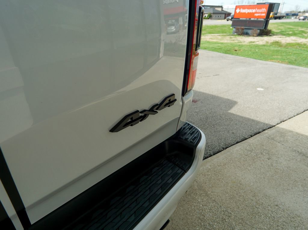 Used 2020 RAM 1500 Lone Star AWD/4WD image 11