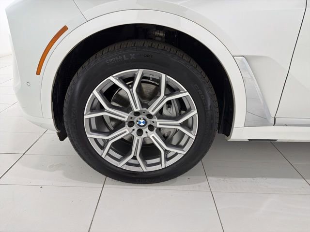 Certified 2024 BMW X7 xDrive40i w/ Premium Package image 50