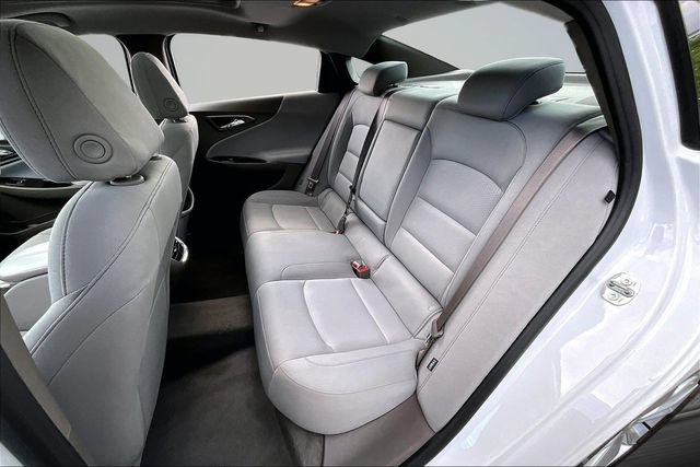 Used 2024 Chevrolet Malibu LT FWD image 21