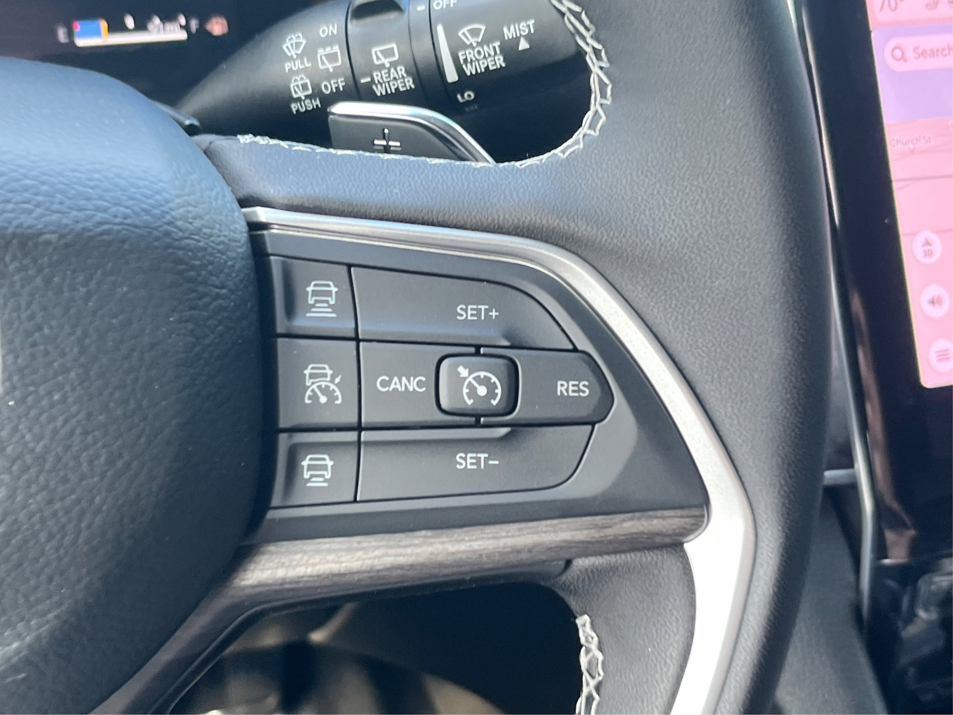 New 2025 Jeep Grand Cherokee Limited image 59