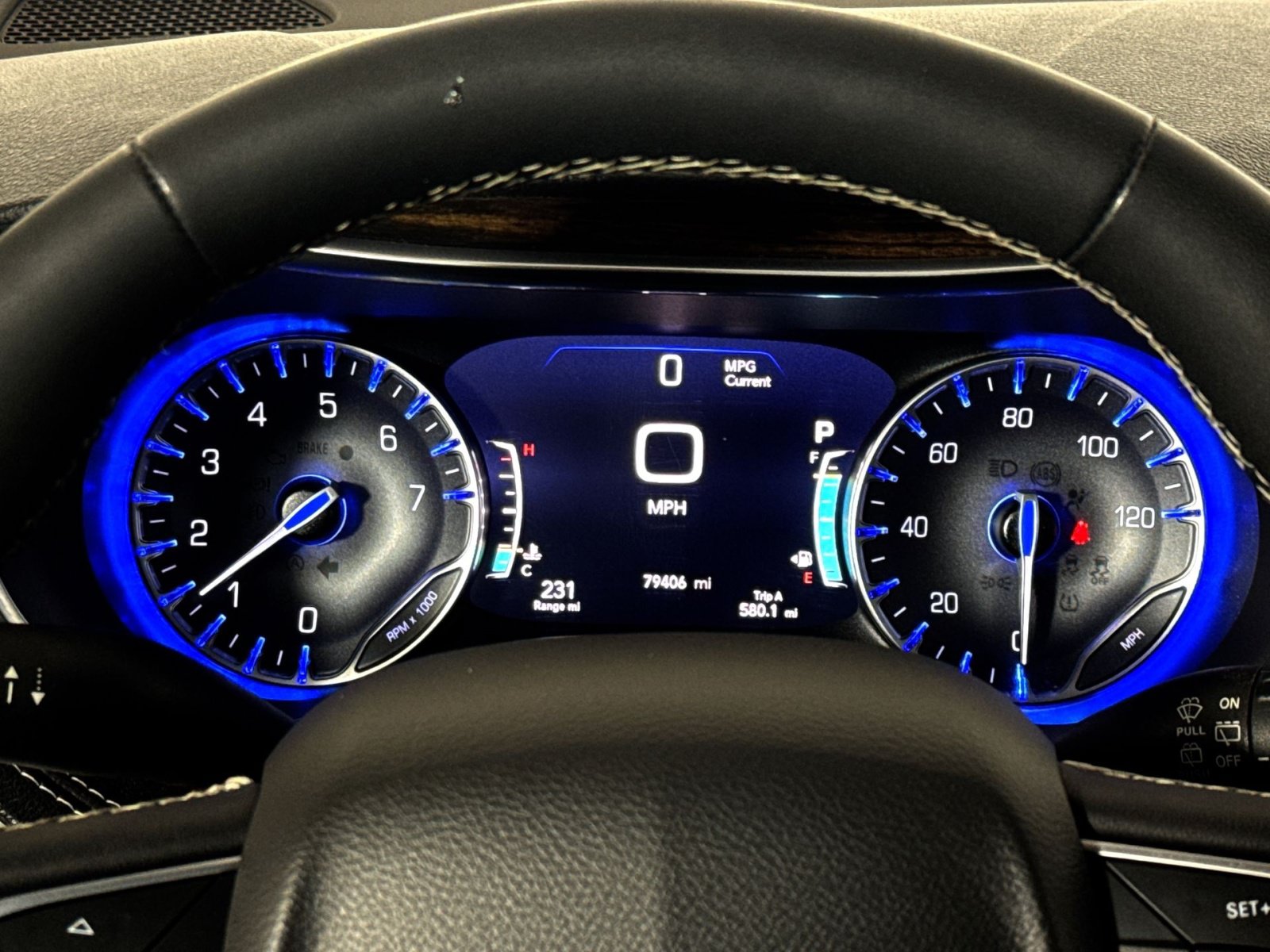 Used 2022 Chrysler Pacifica Limited FWD image 17