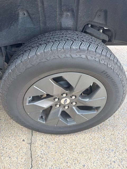 Used 2025 Ford F150 Lightning XLT AWD/4WD image 14
