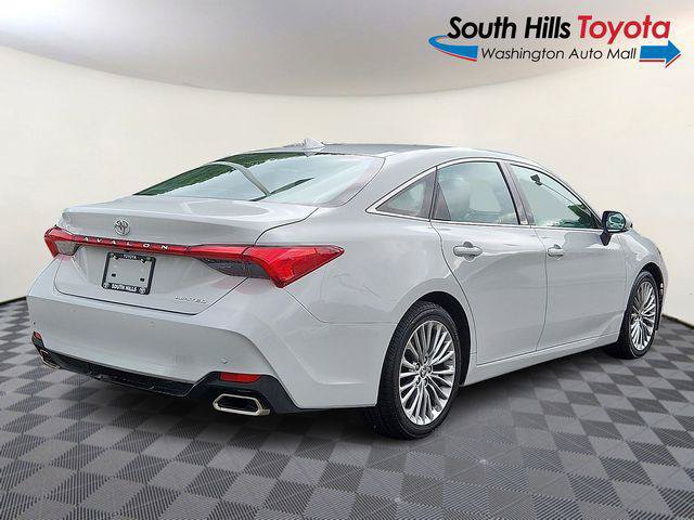 Certified 2022 Toyota Avalon Limited w/ Advanced Safety Package FWD image 6