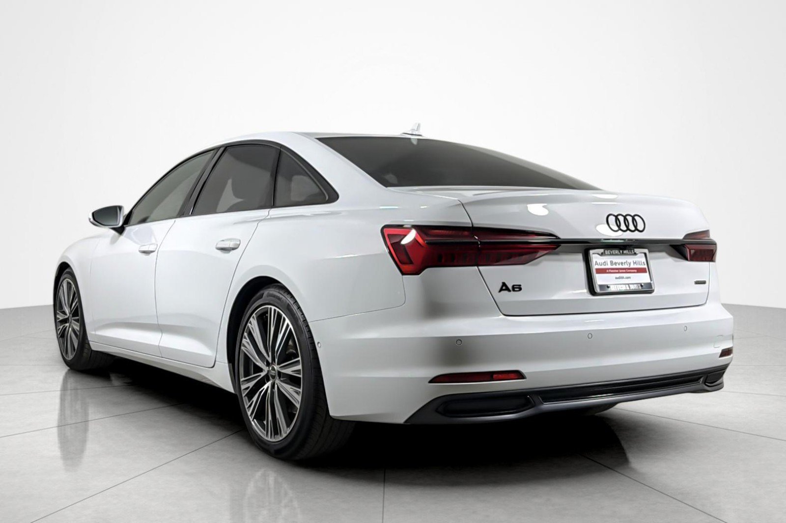 Used 2023 Audi A6 2.0T Premium w/ Convenience Package AWD/4WD image 3