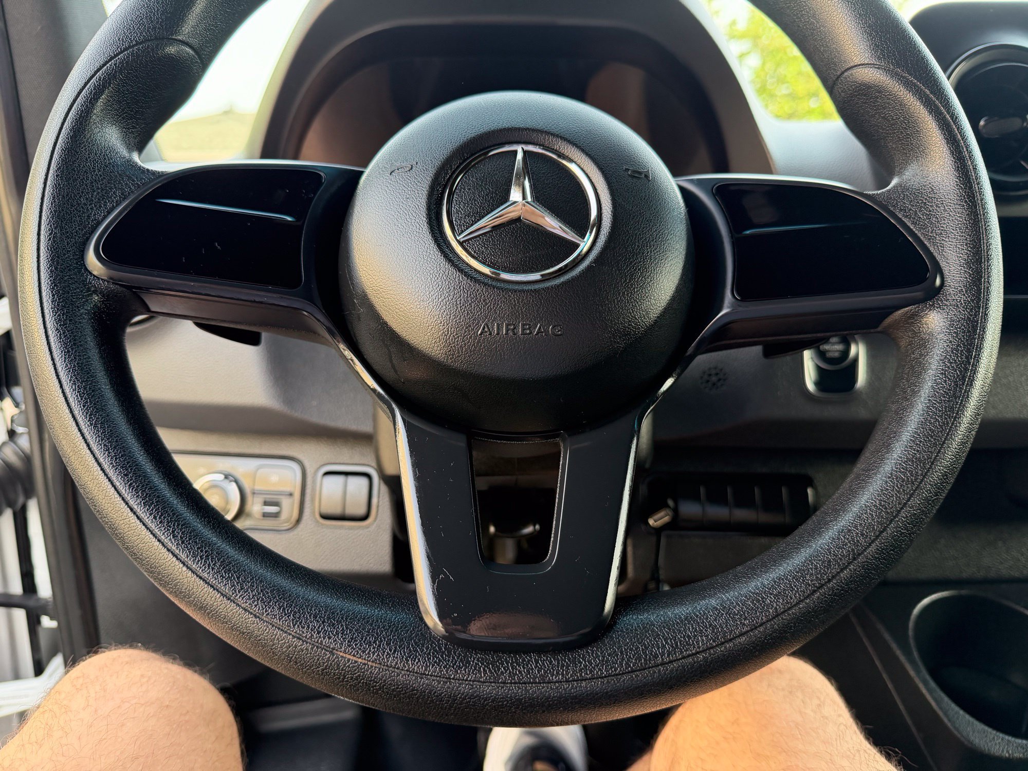 Used 2019 Mercedes-Benz Sprinter 2500 image 19