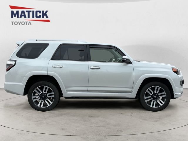 Used 2024 Toyota 4Runner Limited AWD/4WD image 8