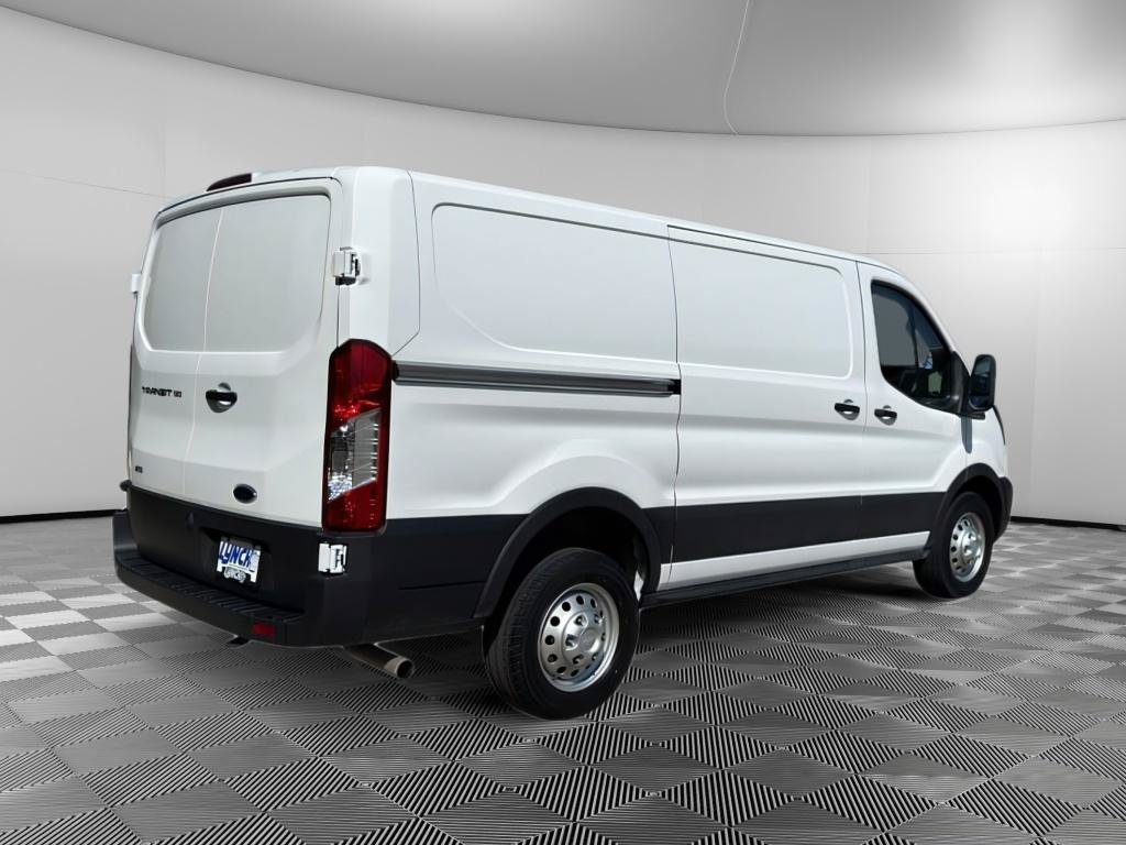 Used 2024 Ford Transit 150 Low Roof AWD image 5