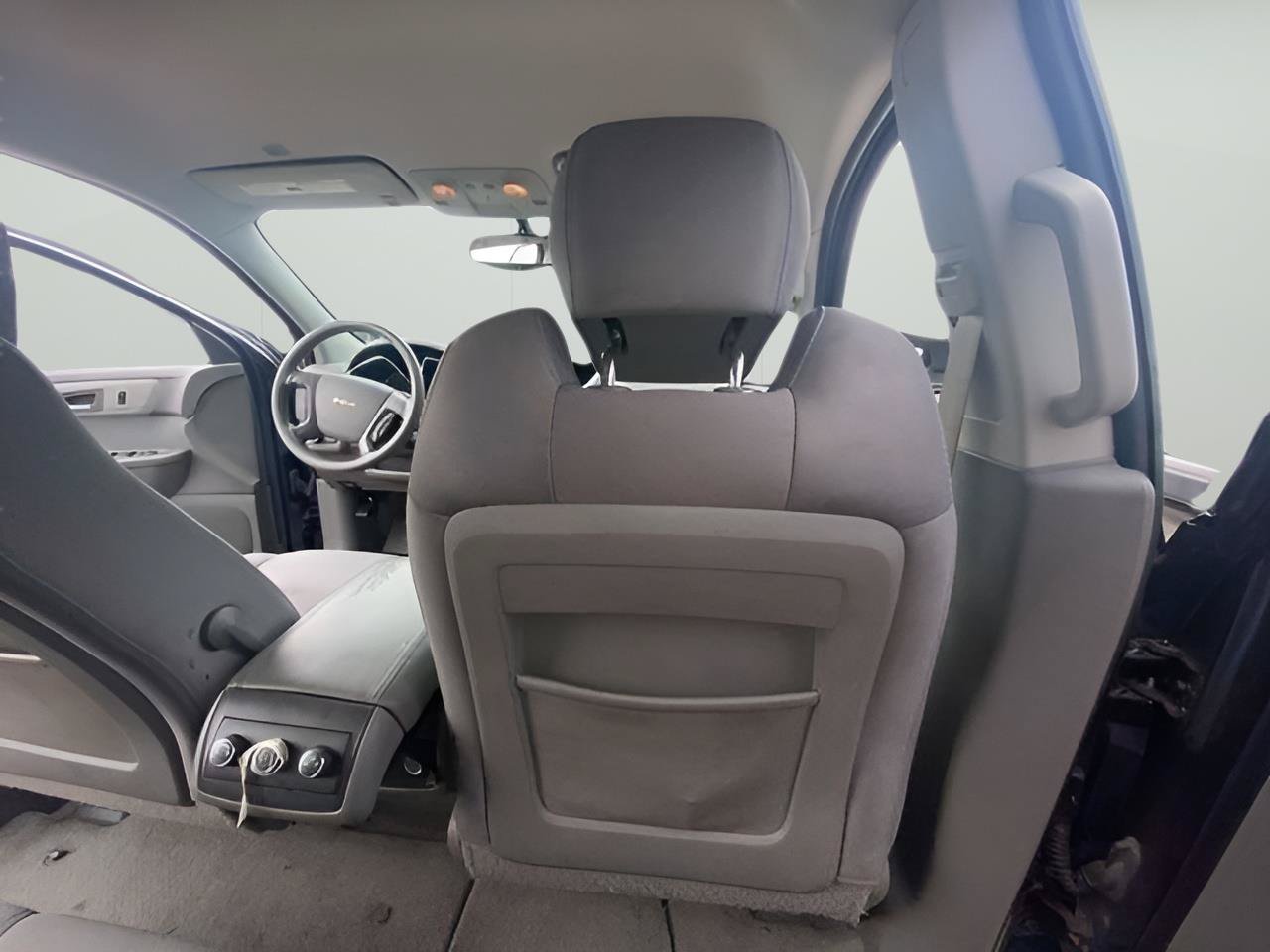 Used 2013 Chevrolet Traverse LS FWD image 33