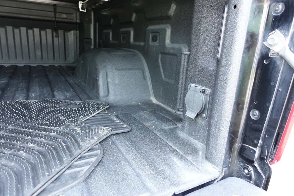Used 2024 Chevrolet Silverado 1500 Custom AWD/4WD image 27