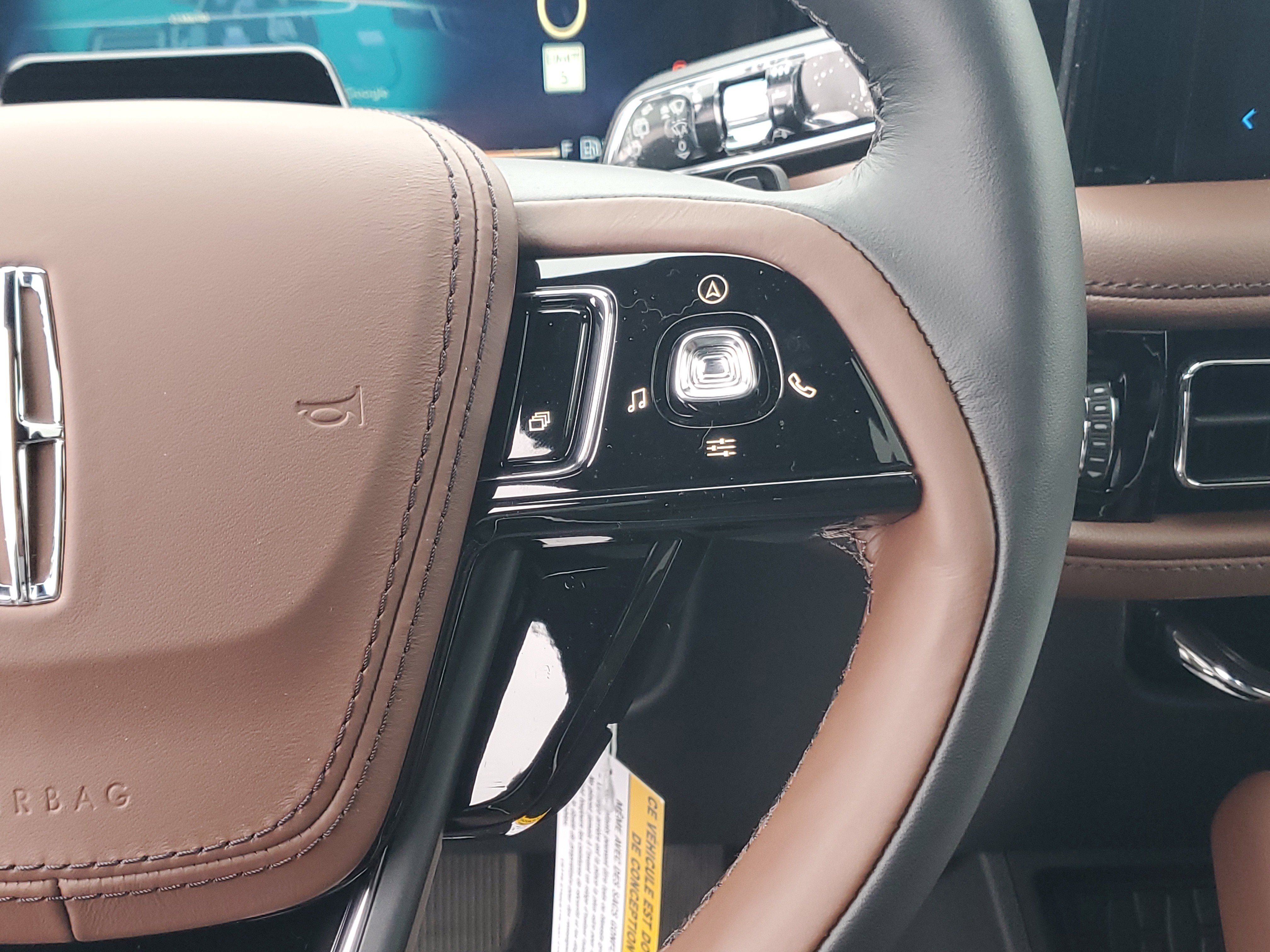 New 2026 Lincoln Aviator Reserve w/ Jet Appearance Package image 17