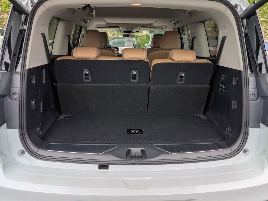 Certified 2026 INFINITI QX80 Luxe w/ Cargo Package image 20