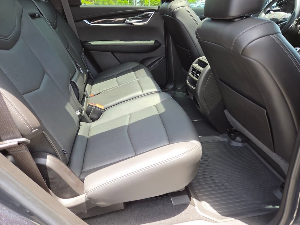Used 2021 Cadillac XT5 Premium Luxury FWD image 17