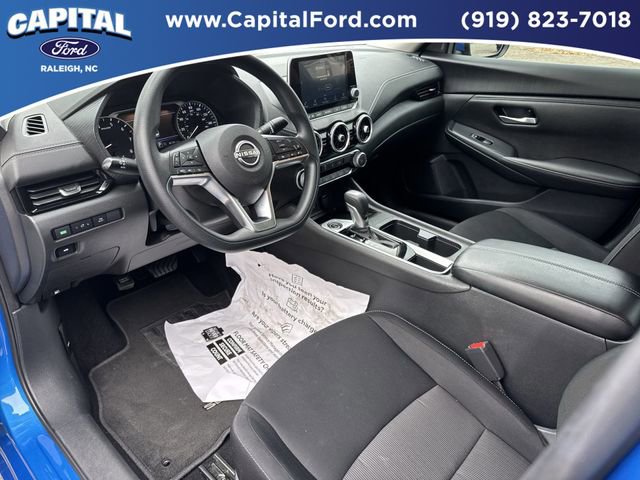 Used 2025 Nissan Sentra SV image 18