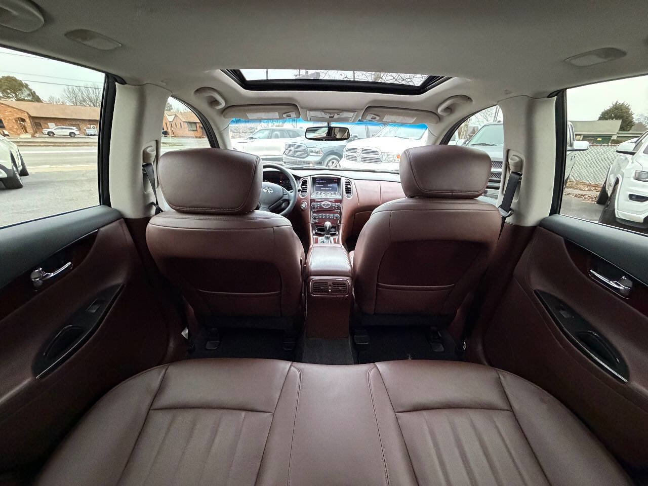 Used 2017 INFINITI QX50 AWD w/ Premium Plus Package image 7