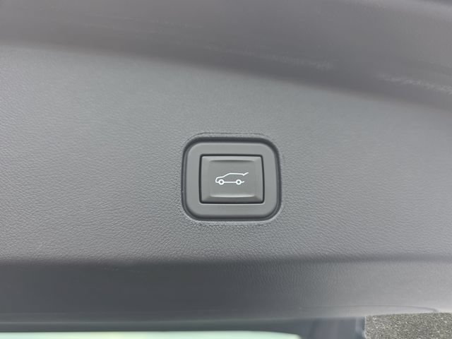 Certified 2024 Cadillac Lyriq Sport AWD/4WD image 13