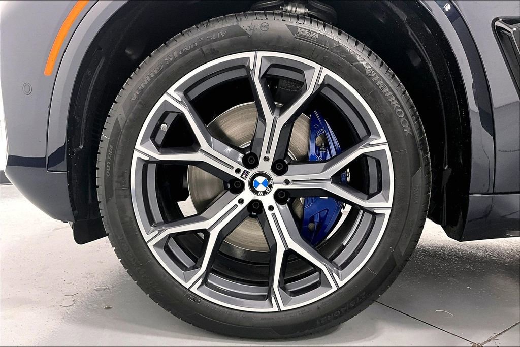 New 2026 BMW X5 xDrive40i w/ M Sport Package image 30