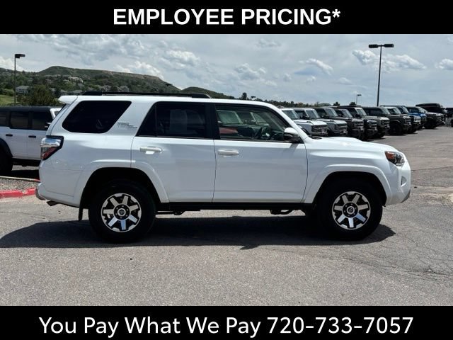 Used 2024 Toyota 4Runner TRD Off-Road Premium w/ Moonroof Package AWD/4WD image 6
