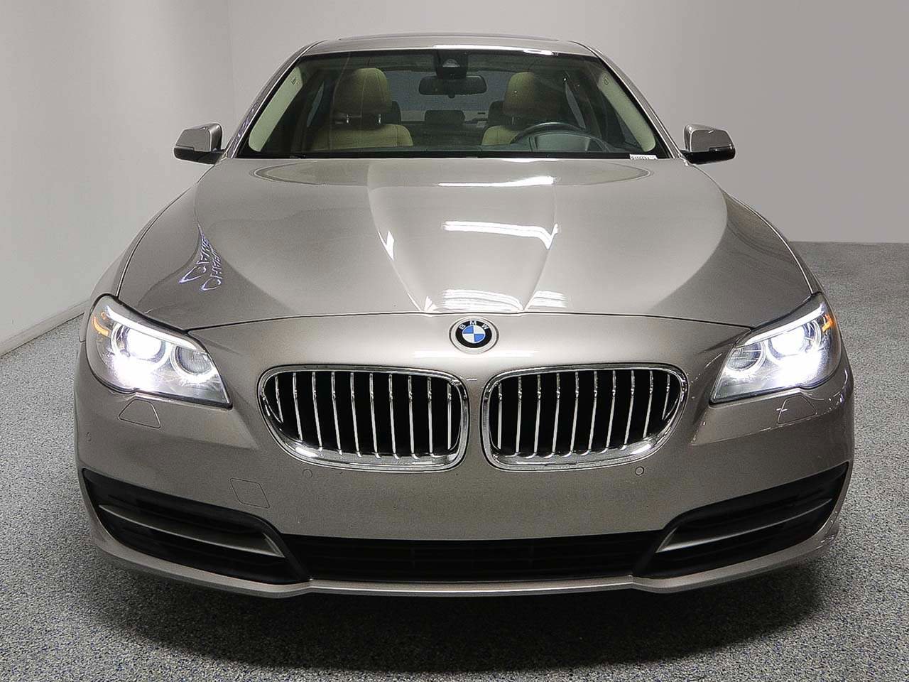 Used 2014 BMW 528i Sedan RWD image 3