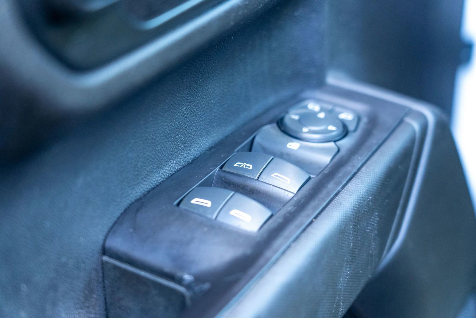 Used 2020 Chevrolet Silverado 1500 Custom w/ Custom Convenience Package image 19